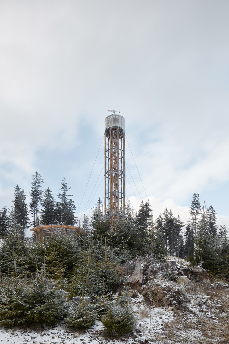 7天最热丨景观周周精选案例（2月18日~24日合辑）-014-lookout-tower-at-kralicak-by-hut-architektury-martin-rajnis-s-r-o