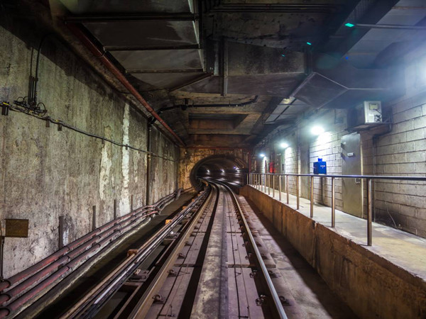 地铁结构渗水资料下载-[QC]降低地铁隧道二衬结构渗水率