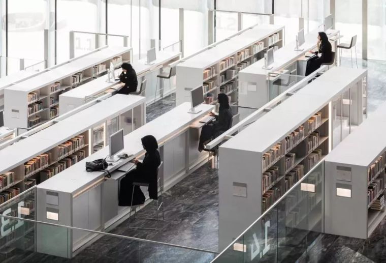 库哈斯设计的图书馆，不仅炫酷而且超宽敞_39