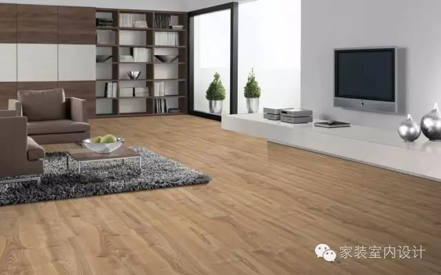 木地板铺砖资料下载-地板选购猫腻多，买地板前请务必看看!