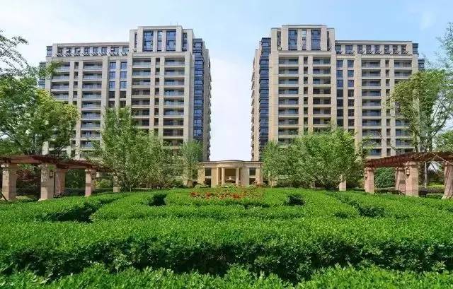 广州海心沙休闲会所资料下载-2016年改善性住宅设计的多个创新点