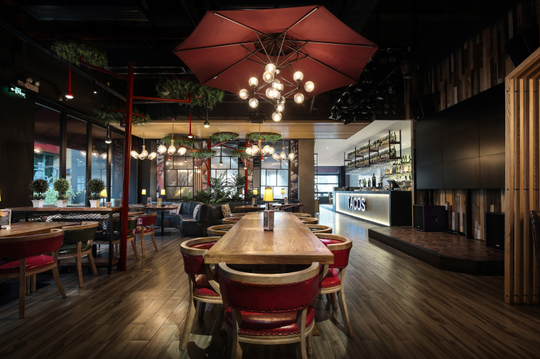 南京威实空间设计——“怀旧--摩登”餐厅酒吧室内设计实景图-3