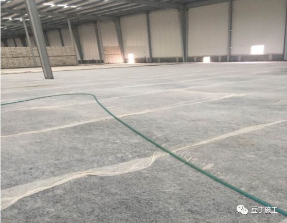 建筑钢纤维地坪见过么？ 今天说说钢纤维地坪的施工工艺（图）_28