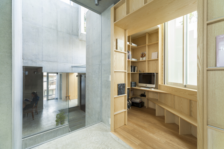 日本丰岛区住宅和画廊综合建筑内部实景图 (11)