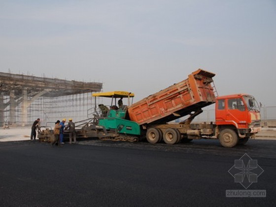 桥梁墩柱施工首件总结资料下载-[河北]路面及桥梁工程施工总结