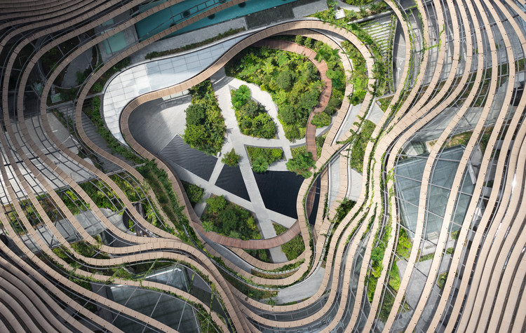 城市码头广场资料下载-高层建筑打造绿色心脏，新加坡一号码头设计