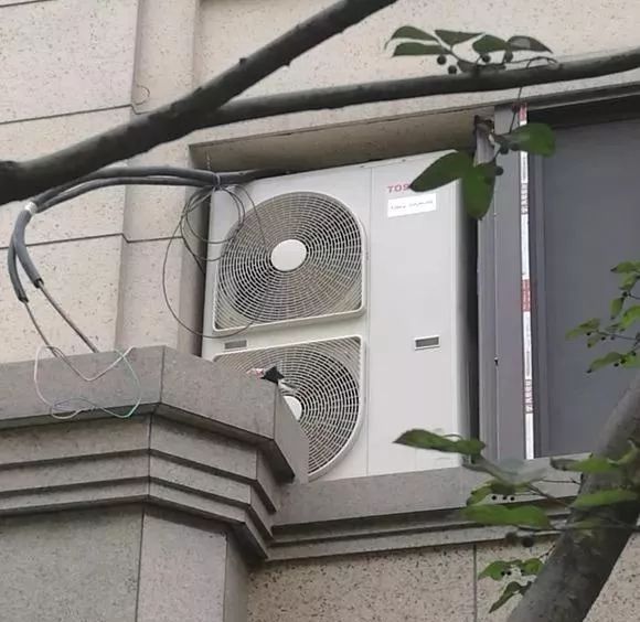 空调安装工的生命呐喊： 看看楼房建筑设计带给他们的伤害吧！_8