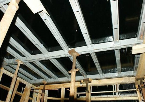 钢支撑焊接施工资料下载-数字化钢性模板支撑组合结构体系施工技术总结