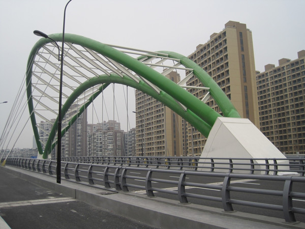 5跨空心板桥资料下载-桥梁工程毕业设计[预应力混凝土空心板桥]