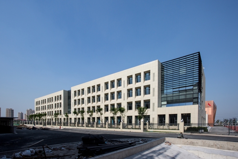 学校新区设计资料下载-天津高新区第一学校