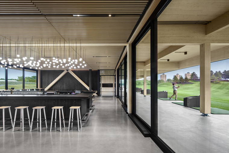 加拿大GolfExécutif高尔夫俱乐部-003-golf-clubhouse-for-golf-executif-montreal-by-architecture49