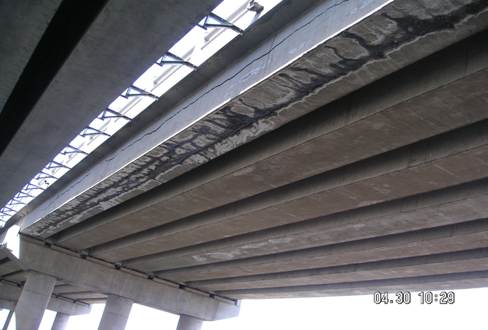 大桥设计理念资料下载-桥梁加固设计理念剖析与商榷
