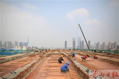 改建项目方案资料下载-公路改扩建安全防护方案（20页）