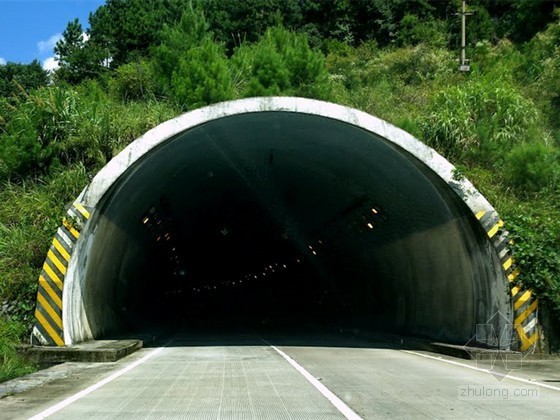 隧道工程衬砌台车验收资料资料下载-隧道工程标准化施工现场观摩材料（图文并茂）