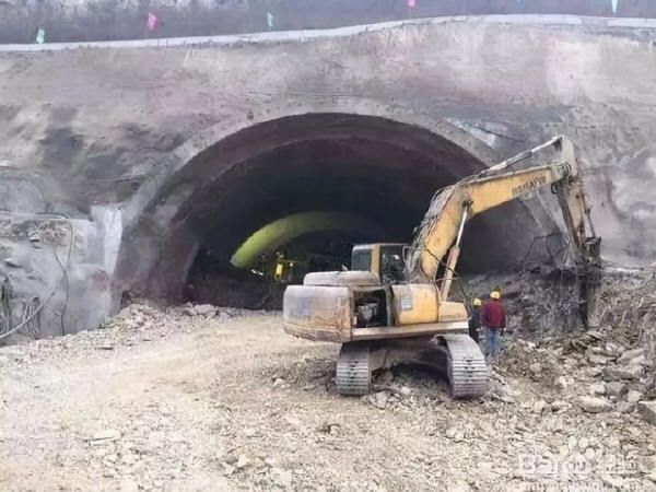 地下水位监测施工资料下载-隧道施工的重点监测内容