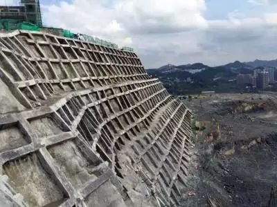 挡墙稳定性资料下载-工程奠基者——提高稳定性是关键