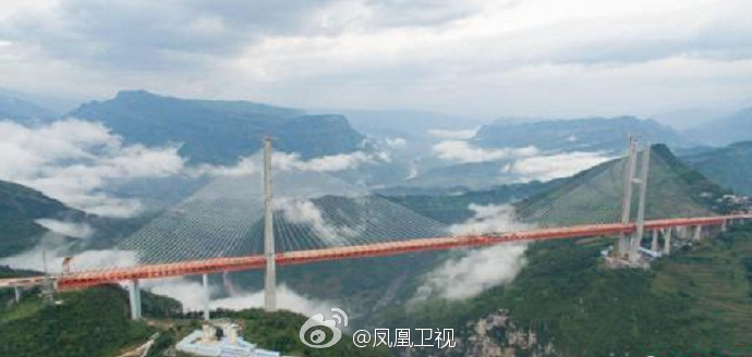 桥面高差资料下载-世界第一高桥合龙 距江面高差565米