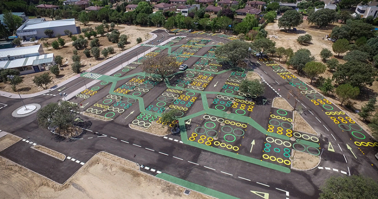 西班牙francisco大学停车场改造-roble-del-angel-car-parking-lot-francisco-de-vitoria-university-madrid-ignacio-borrego-felipe-samaran-designboom-03