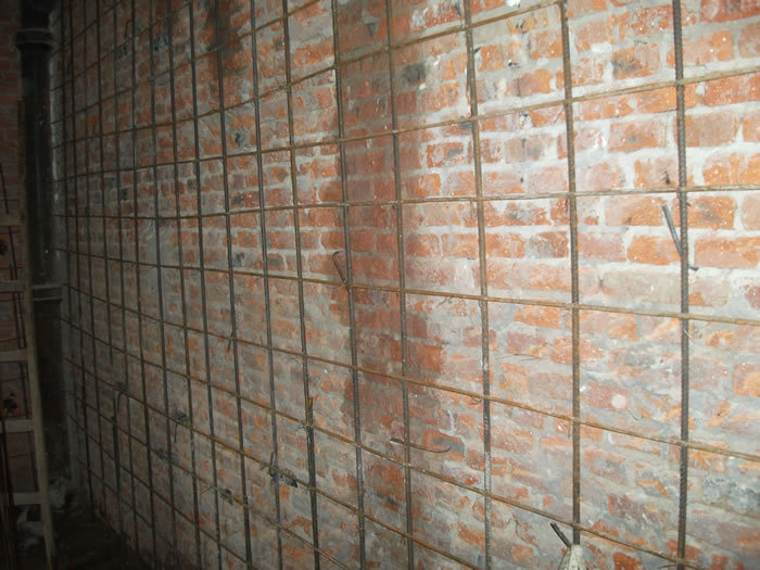 砖混结构商住楼地基不均匀沉降案例-钢筋网水泥浆法加固砖墙