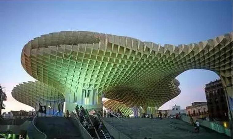 建筑的非线性设计资料下载-BIM在非线性设计中的具体应用