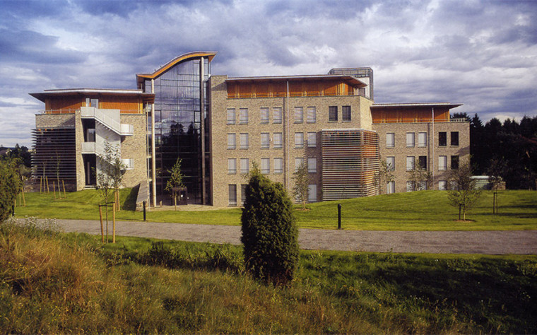 美国电讯公司总部大楼资料下载-挪威电信集团办公大楼