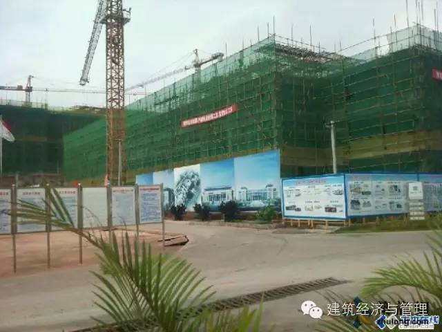 建筑工地大门su资料下载-现场实拍 |真正的标准化建筑工地！