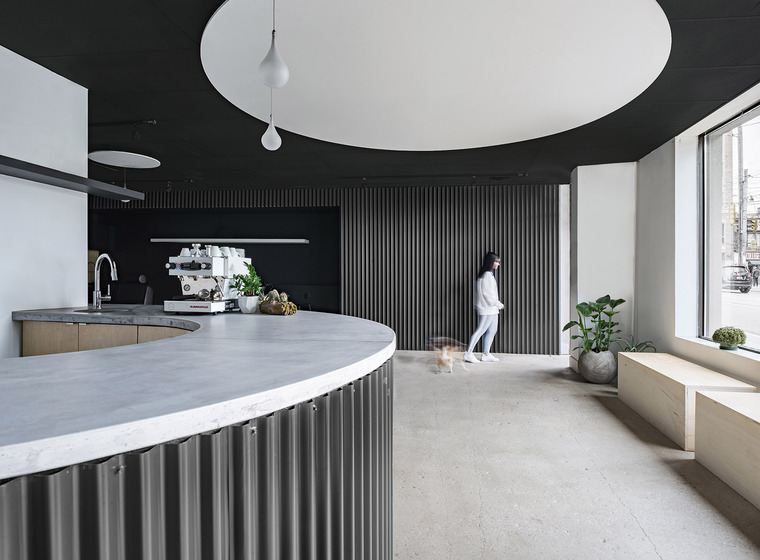 加拿大Juice咖啡理发店-20-juice_studio-for-architecture-and-collaboration.jpg