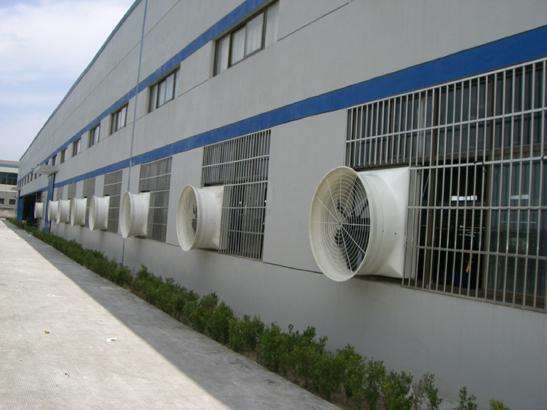 钢结构厂房保温棉资料下载-夏季炎热|钢结构厂房怎么降温。
