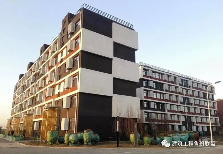 钢结构钢筋桁架板技术交底资料下载-某钢结构住宅楼建造技术