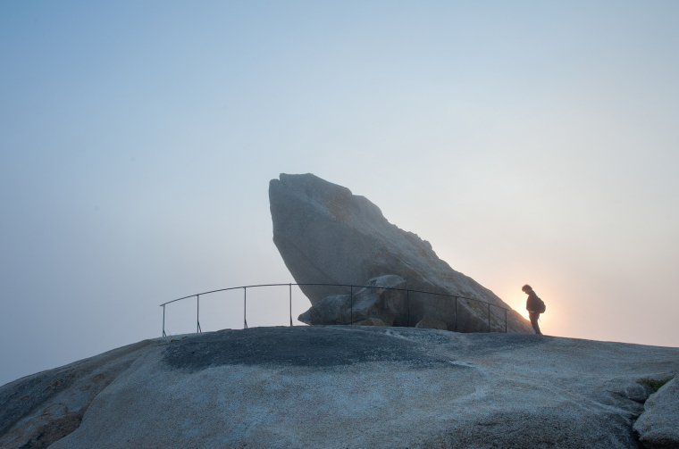 旅游观景台资料下载-西班牙Pedra da Ra岩石观景台