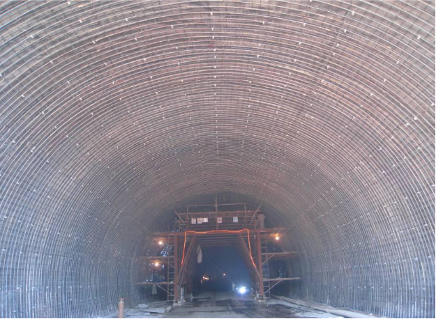 隧道二次衬砌标准化施工资料下载-[全国]高速公路隧道工程施工质量标准化（共120页）