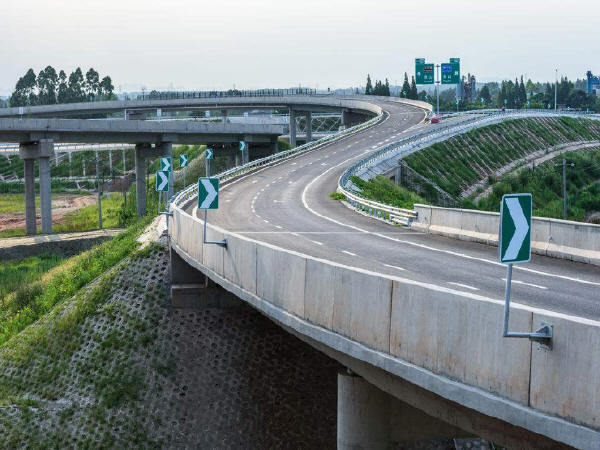 路基土回填资料下载-论路桥施工中软土路基处理技术