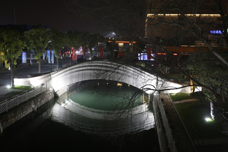 上海混凝土3D打印步行桥-020-the-worlds-largest-concrete-3d-printed-pedestrian-bridge-china-by-tsinghua-university-school-of-architecture-zoina-land-joint-research-center-for-digital-architecture
