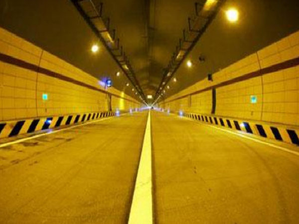 高速公路项目运营安全管理资料下载-高速公路隧道营运照明讲义(41页)
