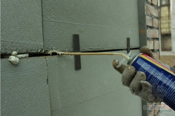 建筑工程ZL增强竖丝岩棉板外墙外保温系统施工工艺及简介-板缝处理 