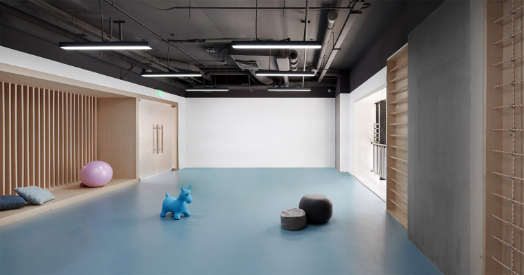 北京大米和小米教育中心-017-interior-design-for-dami-xiaomi-education-center-china-by-makadam