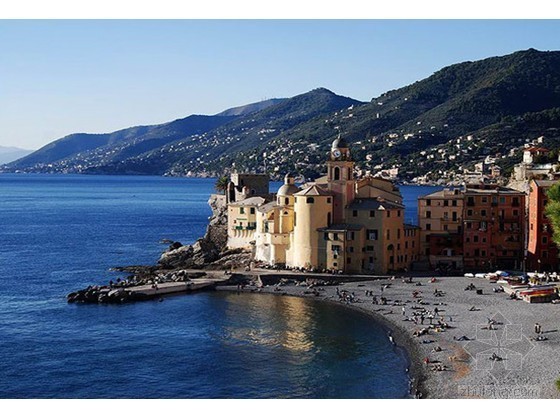 旅游小镇建设资料下载-[意大利]西北某著名旅游海港小镇规划分析