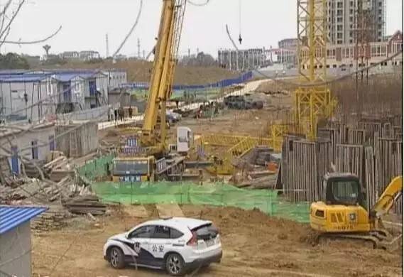 安全事故频发！多地建筑施工被紧急叫停，住建部紧急部署_3