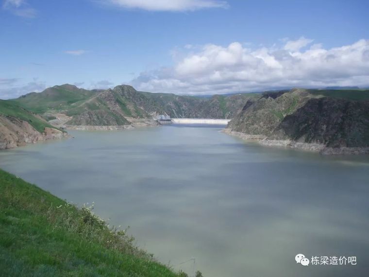 水电建筑材料资料下载-加强水利​水电工程造价管理路径的选择