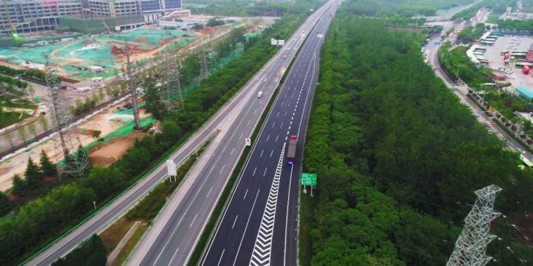 原沥青路面道路改造资料下载-静音型超粘超薄沥青路面技术应用