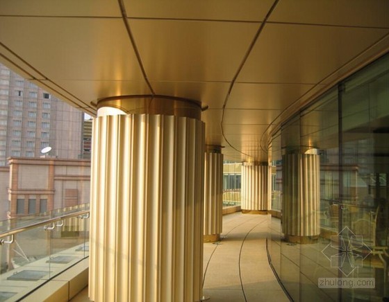 建筑工程创优质工程精品照片集锦（130余张）-外廊吊顶及外廊柱 