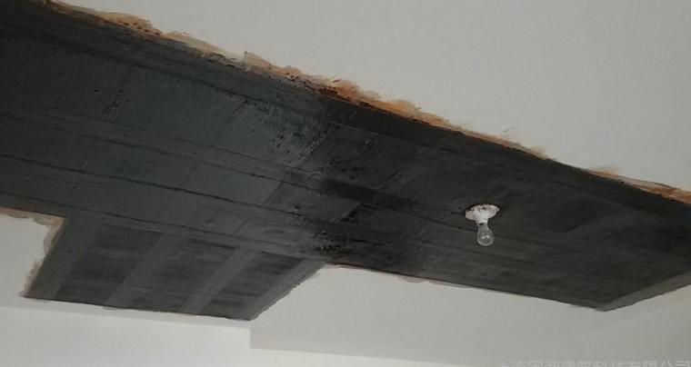 LOFT加楼板施工方案资料下载-楼板裂缝修复及碳纤维加固施工方案