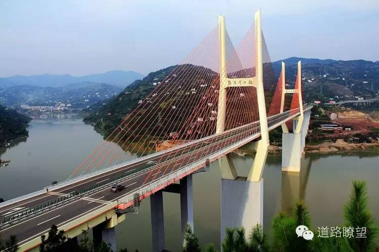 不同桥型分析资料下载-深度分析：国内桥梁设计有哪些问题？