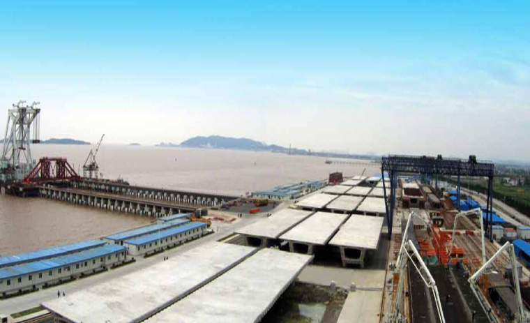 海域大桥2200t重整孔预制70m箱梁制造与架设关键技术98页-70米箱梁预制