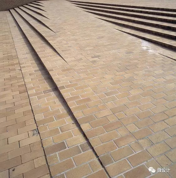 台阶坡道cad资料下载-当坡道遇到台阶，该咋整？