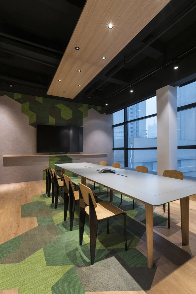 017-Wieden+Kennedy Shanghai Office by Dariel Studio