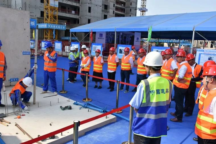 建筑工程集团工程管理手册资料下载-建筑工程装配式标杆工地，看完了才知道差距有多大