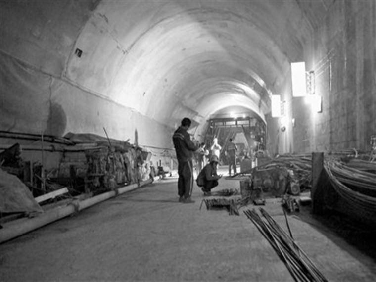 隧道装修专项施工方案资料下载-电力隧道施工方案（共86页）