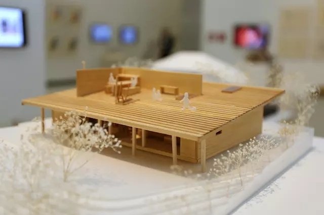 萨伏伊su建筑模型资料下载-日本民宅设计的六十年光阴，全在这个展览里