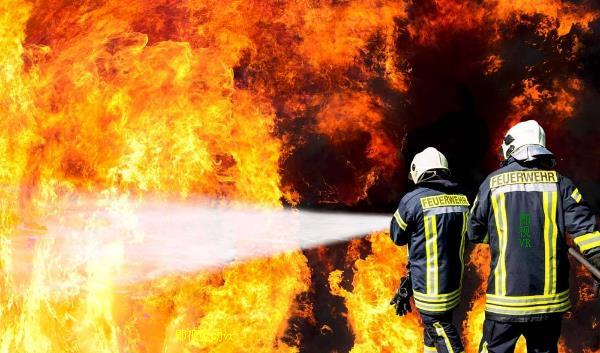 消防演练专项方案资料下载-VR消防演练——100%超仿真还原火灾情景